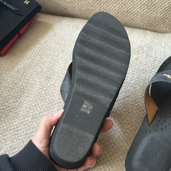 ▪️Coach Monogram Wedge Sandals - Picture 7 of 9